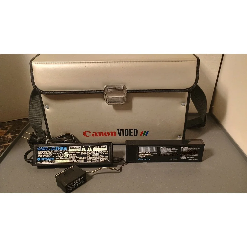 Canon Video Camera Bag Silver Vintage Hitachi Power Kit VT-BA7A